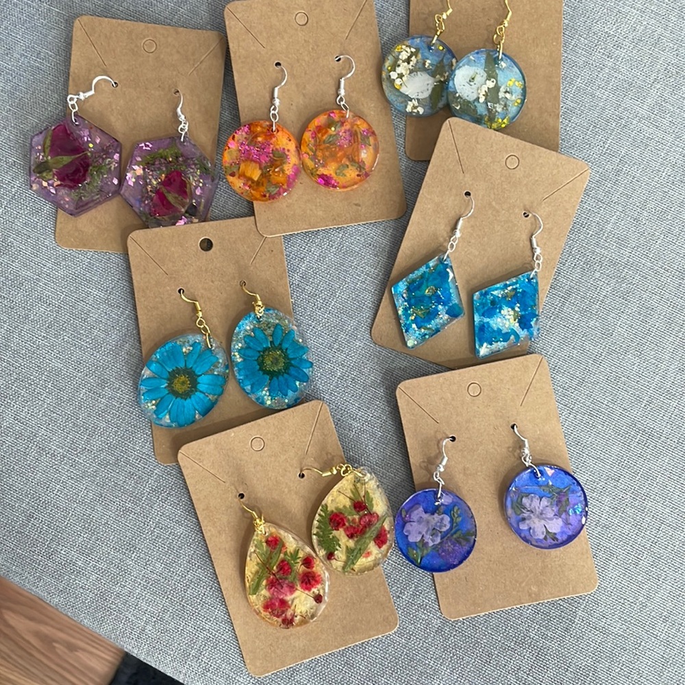 #103 Medium Pressed Flower Earrings